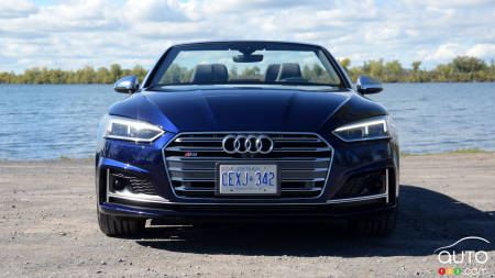 2018 Audi S5 Cabriolet Review : Funky but chic